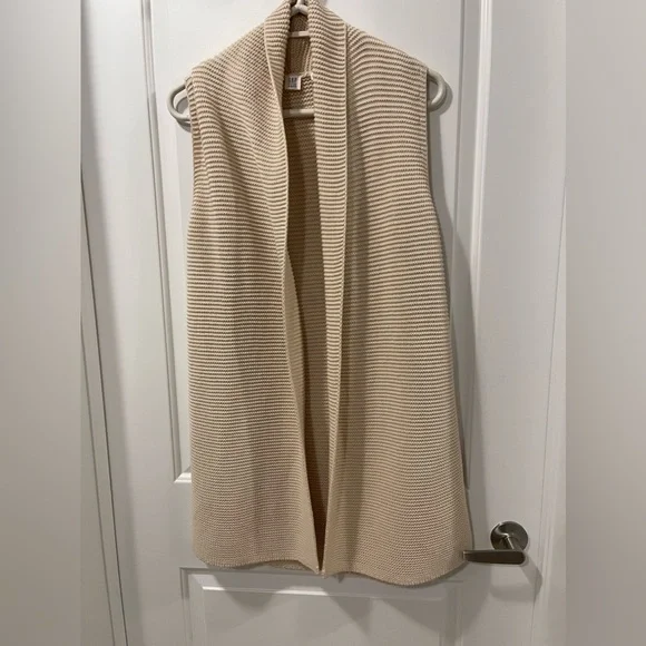 ✨FALL VIBES✨ - Picture 1 of 2